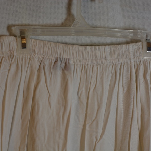 WHITE EYELET Embroidered XL White Skirt Jacket by YaYa - Picture 5 of 15